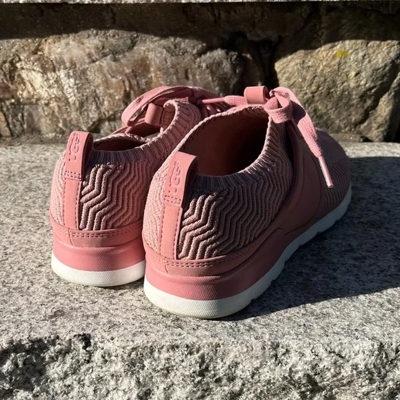 Women’s Ugg Willows Sneakers in Mauve Pink (7) - Picture 8 of 10